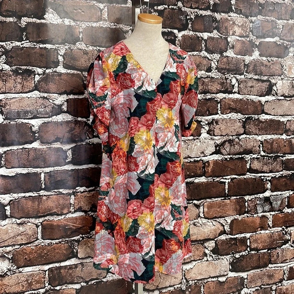 Halogen Dress Knee-Length Short Sleeve Pink Green Floral Size Medium - Picture 7 of 15